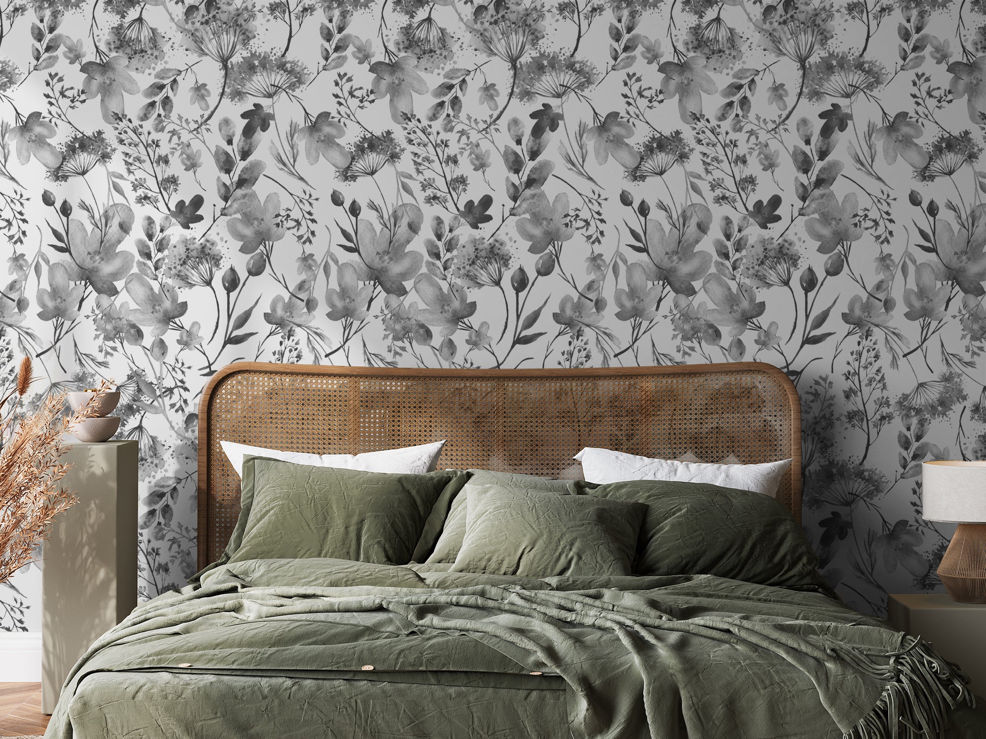 allen + roth 30.75-sq ft Multicolor Vinyl Floral Self-adhesive Peel and  Stick Wallpaper in the Wallpaper department at