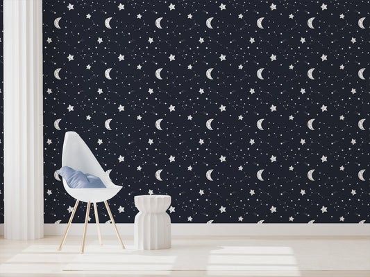 Alaia Open Room Small White Chair and Table with White Pillar