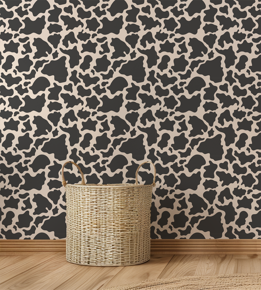 Daisy - Cow Print Wallpaper